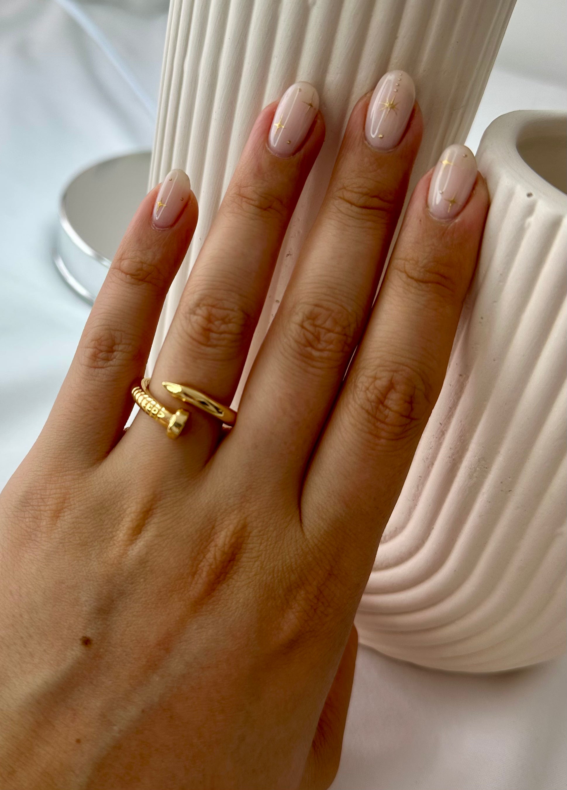 Anillo Clavo