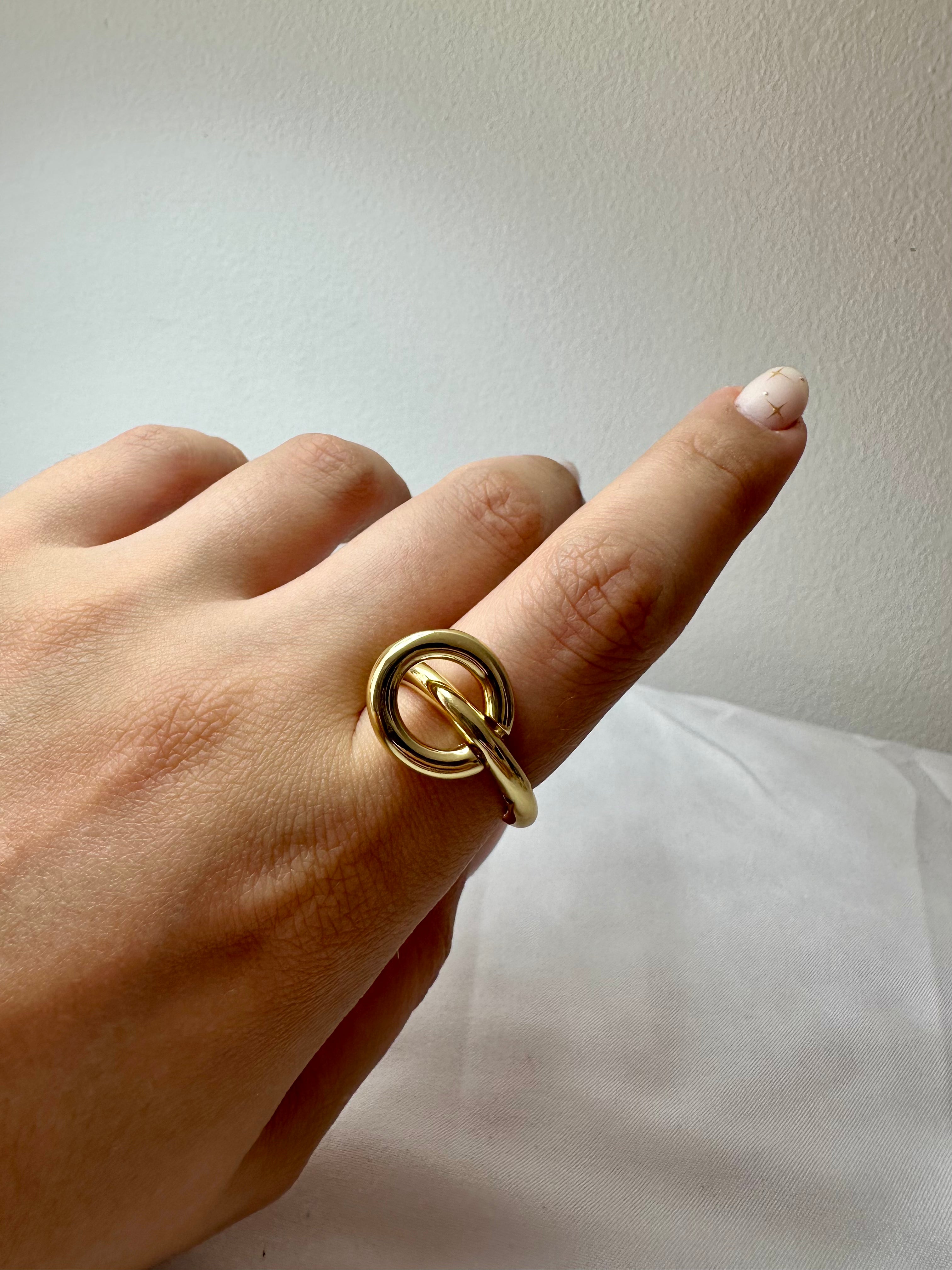 Anillo Ares