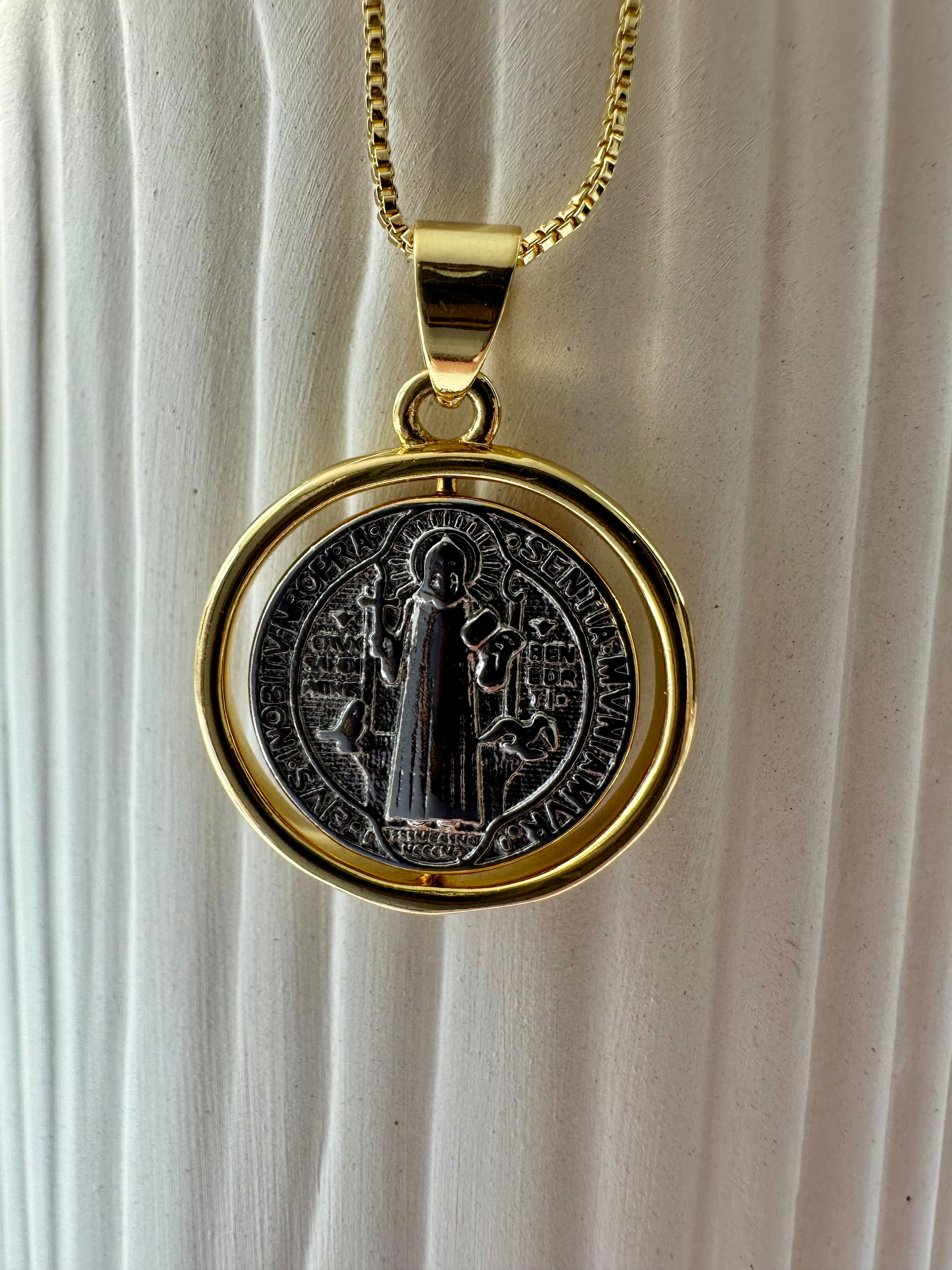 Medalla San Benito