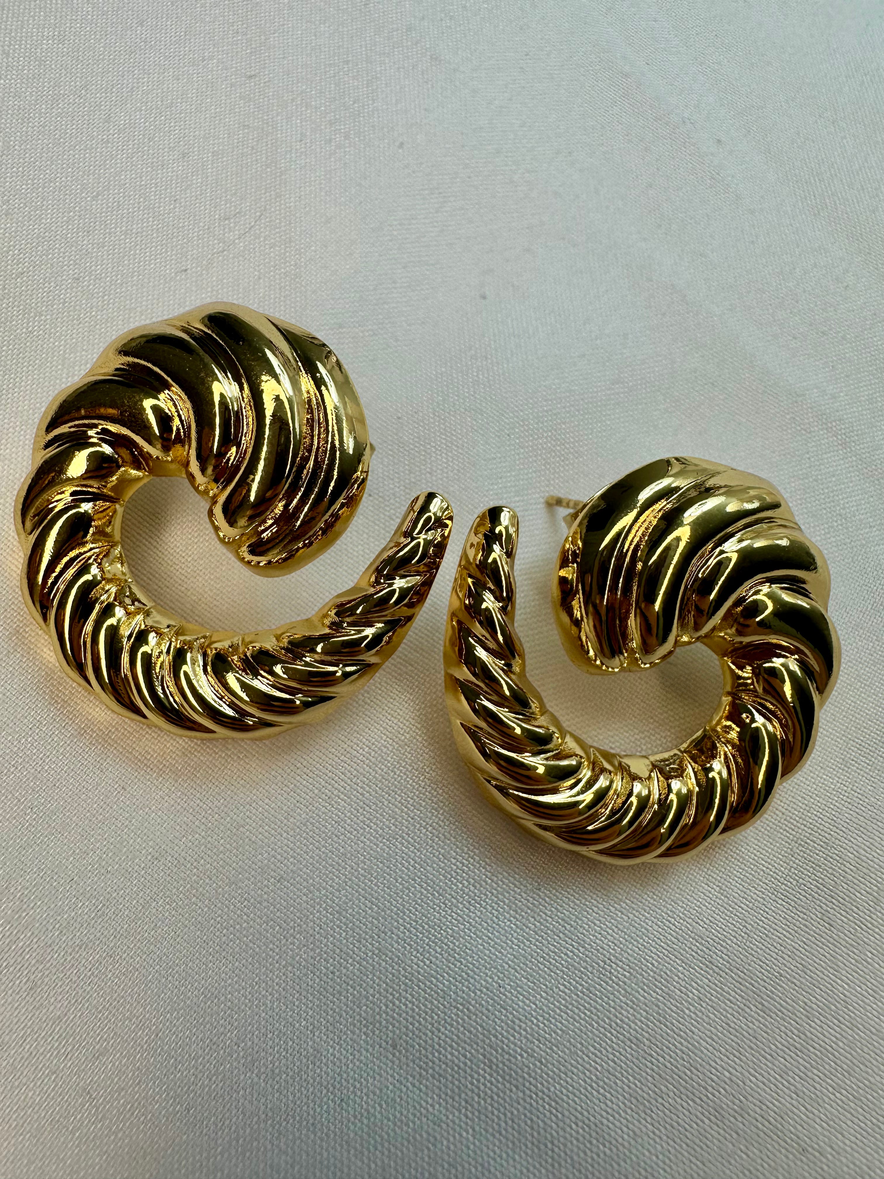 Arete Vela