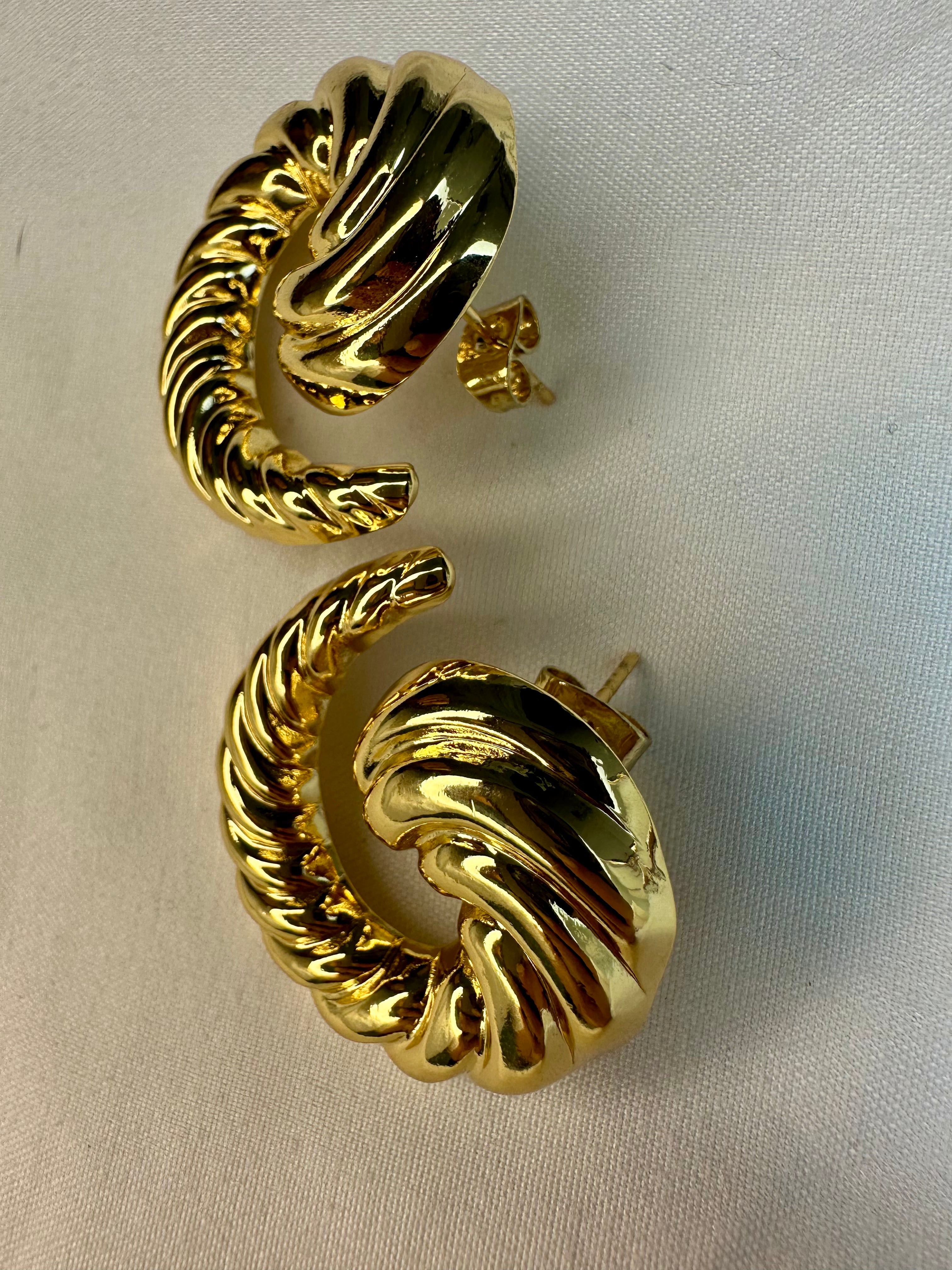 Arete Vela